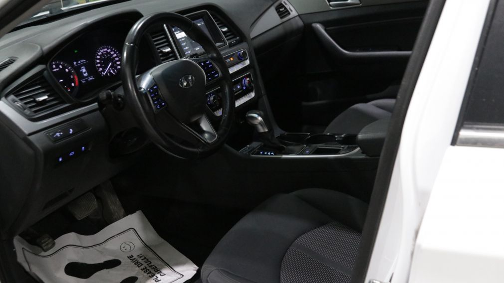 Hyundai Sonata Essential 2019 d&rsquo;occasion à vendre - 7
