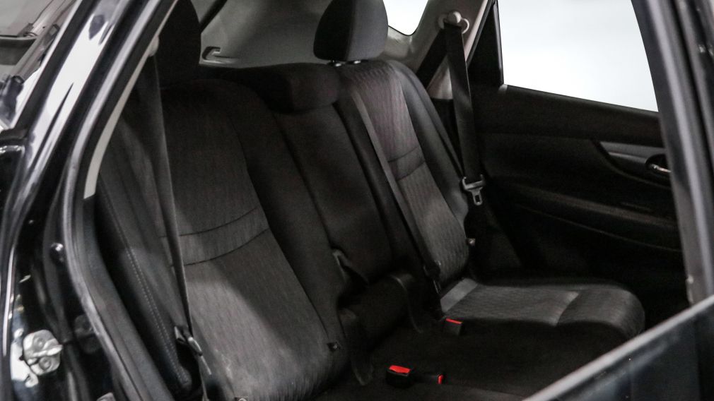 Nissan Rogue SV 2019 d&rsquo;occasion à vendre - 22