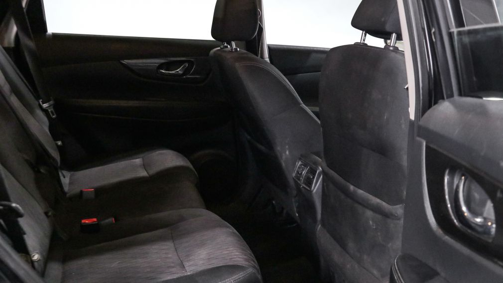 Nissan Rogue SV 2019 d&rsquo;occasion à vendre - 23