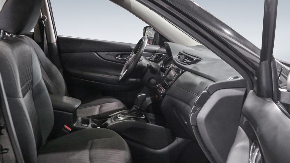 Nissan Rogue SV 2019 d&rsquo;occasion à vendre - 25