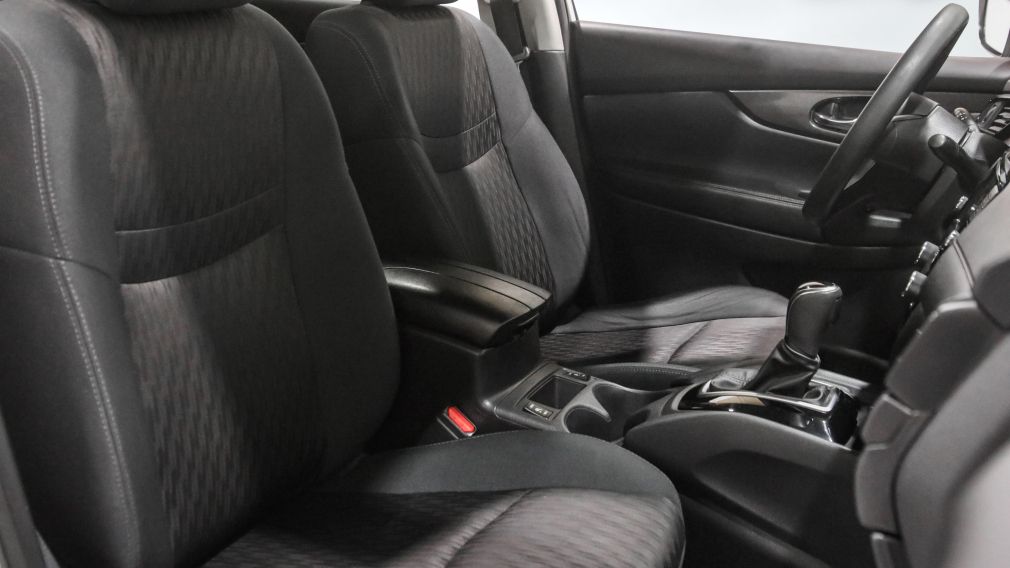 Nissan Rogue SV 2019 d&rsquo;occasion à vendre - 25