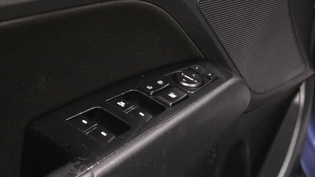 Hyundai Elantra Preferred 2019 d&rsquo;occasion à vendre - 11