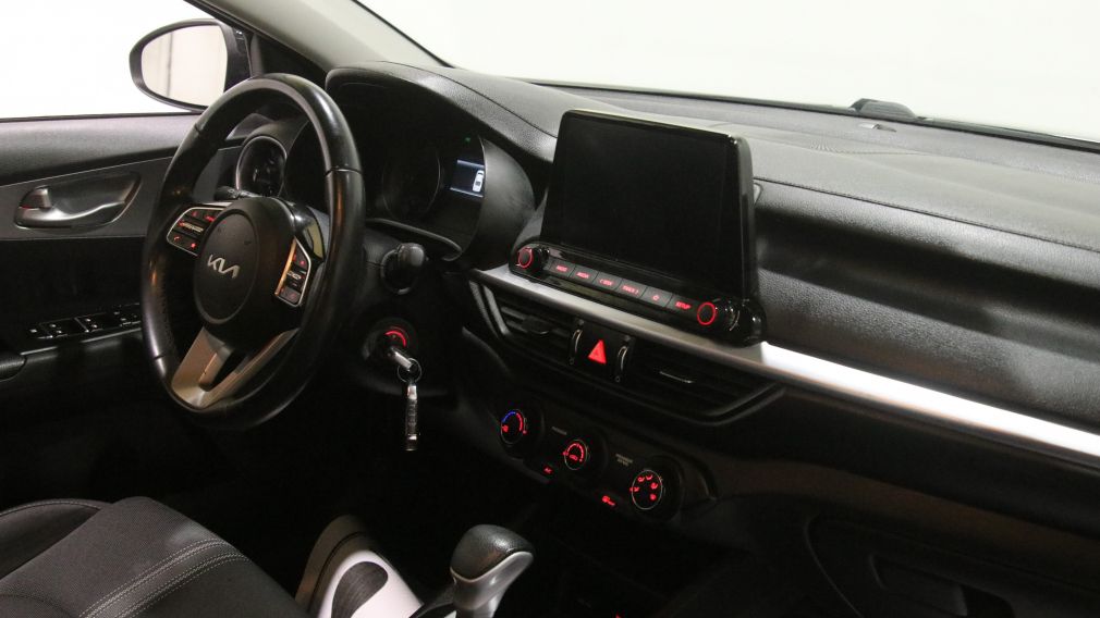 Kia Forte LX 2022 d&rsquo;occasion à vendre - 23