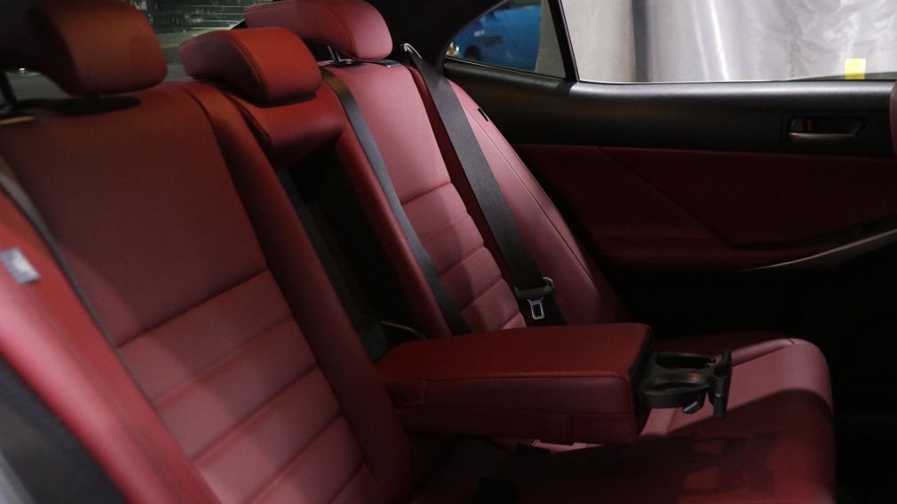 Lexus IS IS 300 2020 d&rsquo;occasion à vendre - 25