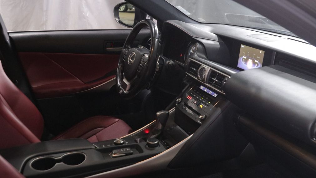 Lexus IS IS 300 2020 d&rsquo;occasion à vendre - 26