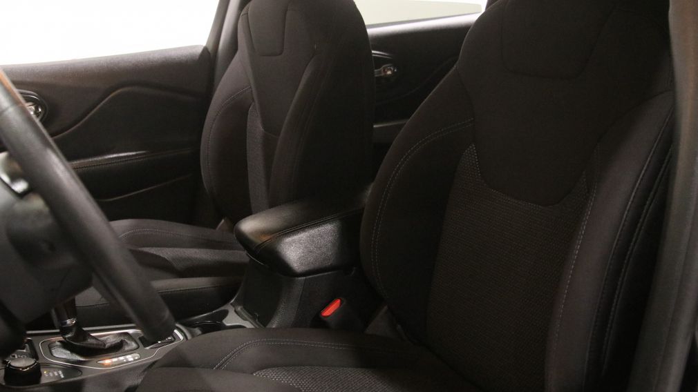 Jeep Cherokee Sport 2022 d&rsquo;occasion à vendre - 10