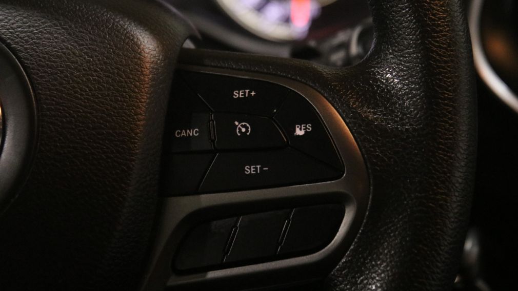 Jeep Cherokee Sport 2022 d&rsquo;occasion à vendre - 16