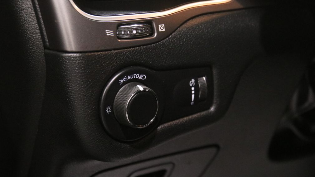 Jeep Cherokee Sport 2022 d&rsquo;occasion à vendre - 12