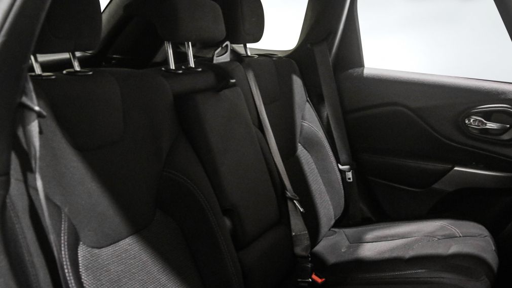 Jeep Cherokee Sport 2022 d&rsquo;occasion à vendre - 23