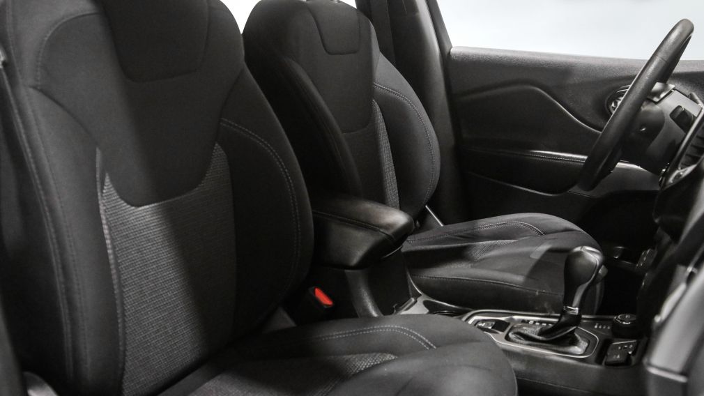 Jeep Cherokee Sport 2022 d&rsquo;occasion à vendre - 24