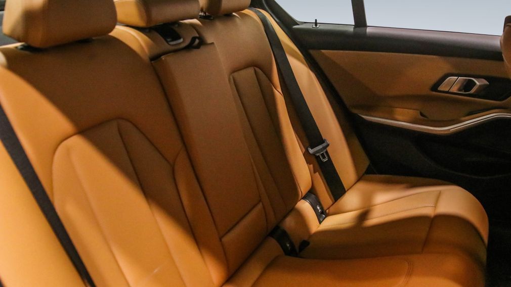BMW 330I 330i xDrive 2023 d&rsquo;occasion à vendre - 26
