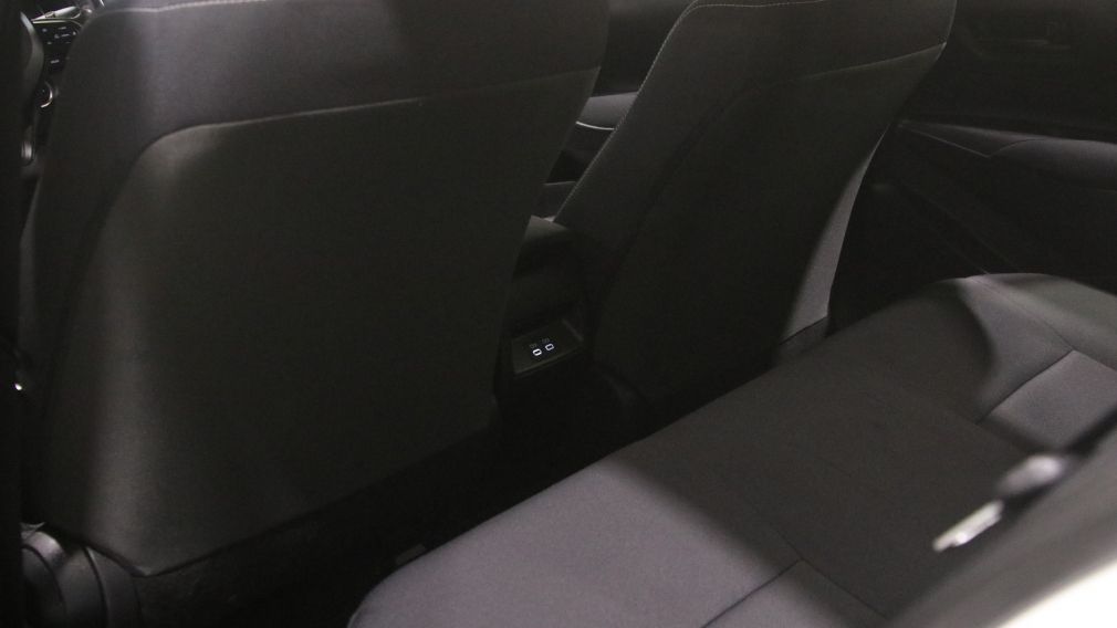 Toyota Corolla Hybrid LE 2024 d&rsquo;occasion à vendre - 18