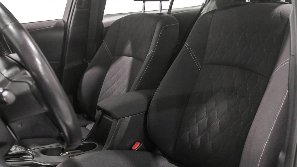 Toyota Corolla Hybrid LE 2024 d&rsquo;occasion à vendre - 10