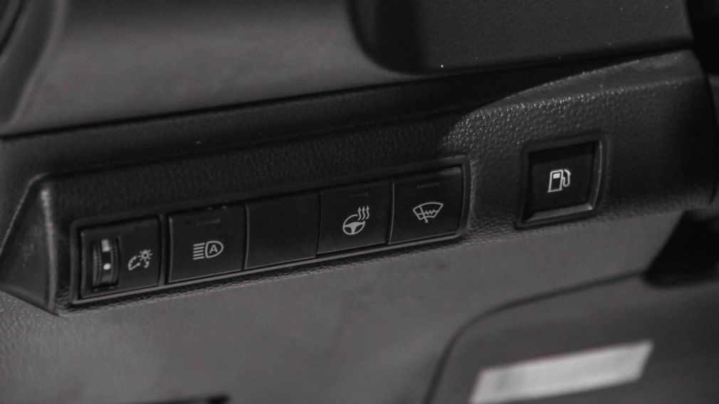 Toyota Corolla Hybrid LE 2024 d&rsquo;occasion à vendre - 12