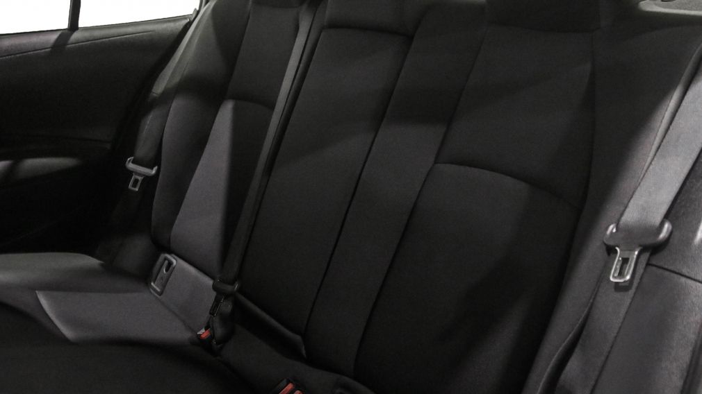 Toyota Corolla Hybrid LE 2024 d&rsquo;occasion à vendre - 19