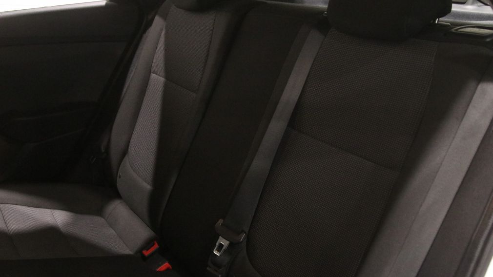 Hyundai Accent Essential 2019 d&rsquo;occasion à vendre - 17