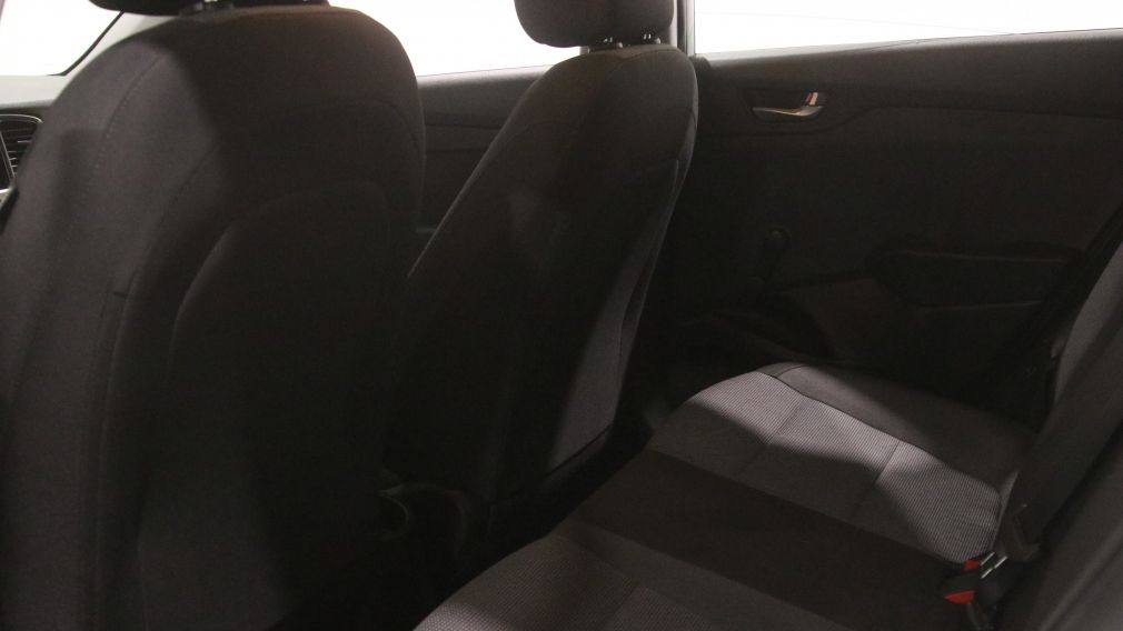 Hyundai Accent Essential 2019 d&rsquo;occasion à vendre - 16