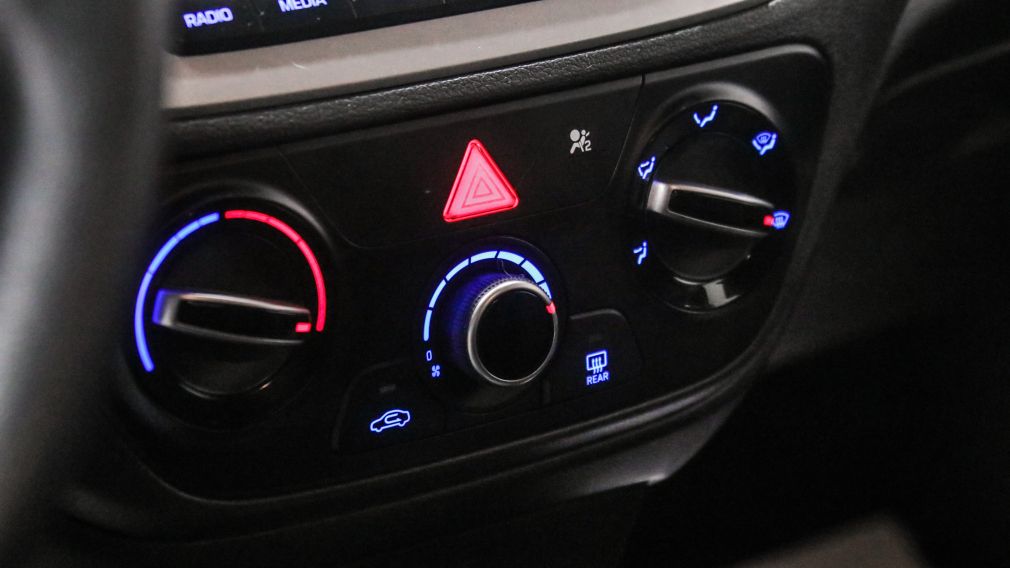Hyundai Accent Essential 2019 d&rsquo;occasion à vendre - 14