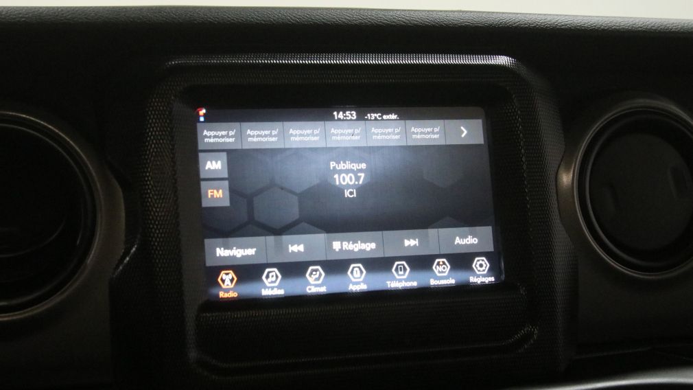 Jeep Wrangler Willys Sport 2023 d&rsquo;occasion à vendre - 15