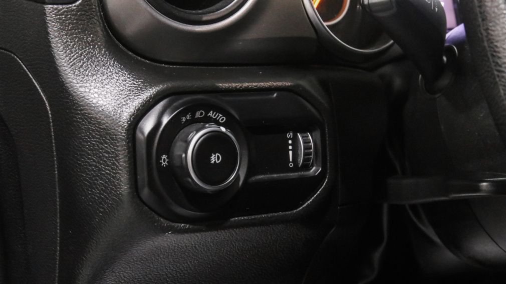 Jeep Wrangler Willys Sport 2023 d&rsquo;occasion à vendre - 11