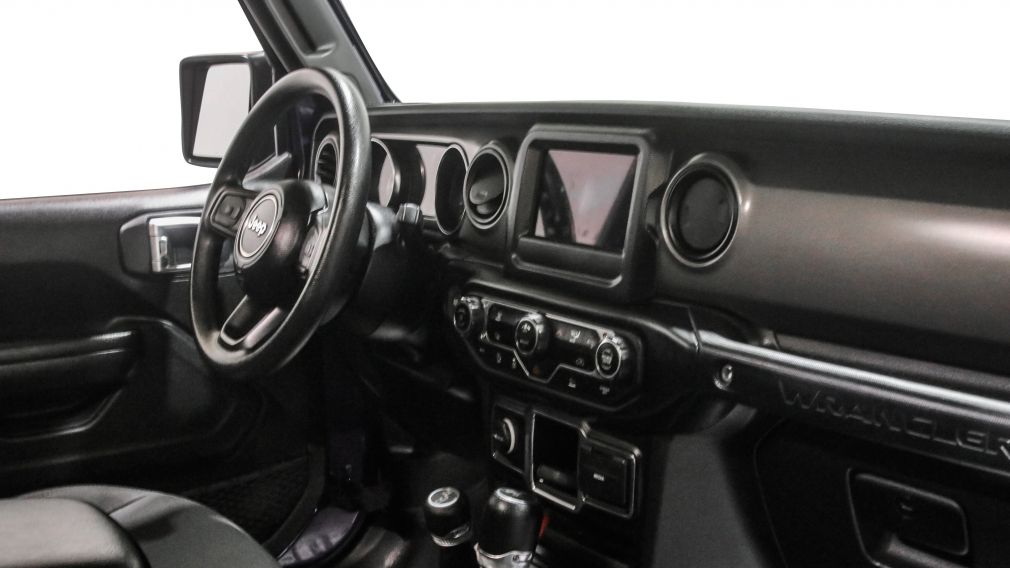 Jeep Wrangler Willys Sport 2023 d&rsquo;occasion à vendre - 21