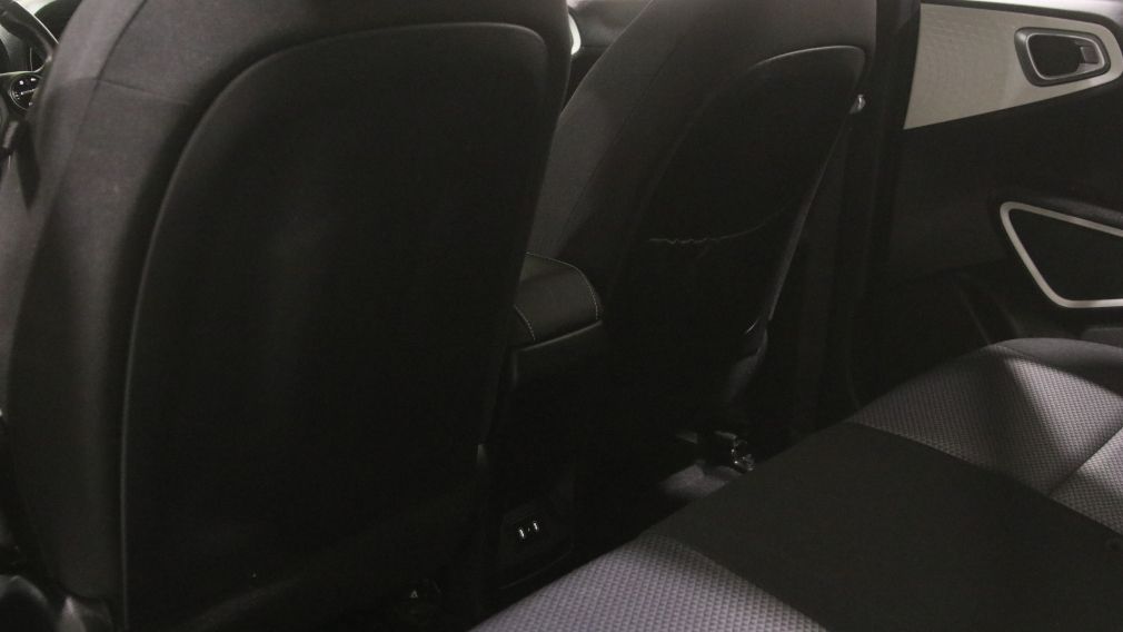 Kia Soul EV Premium 2023 d&rsquo;occasion à vendre - 22