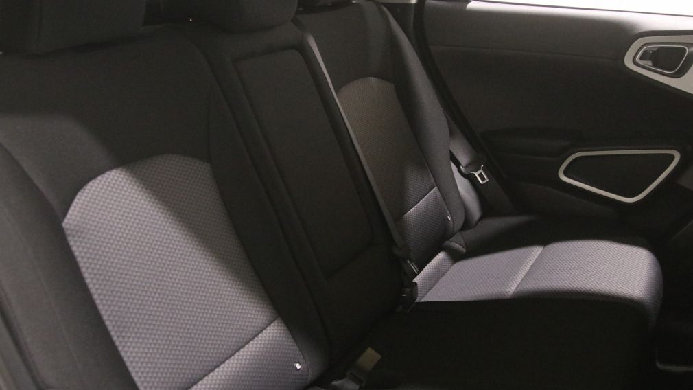 Kia Soul EV Premium 2023 d&rsquo;occasion à vendre - 24