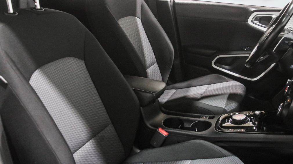Kia Soul EV Premium 2023 d&rsquo;occasion à vendre - 25