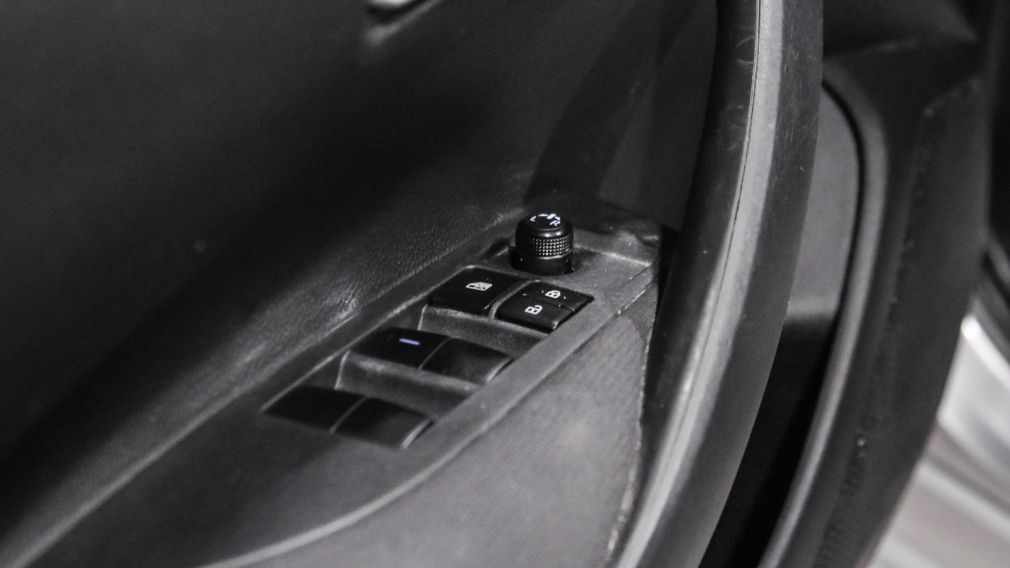 Toyota Corolla LE 2020 d&rsquo;occasion à vendre - 11