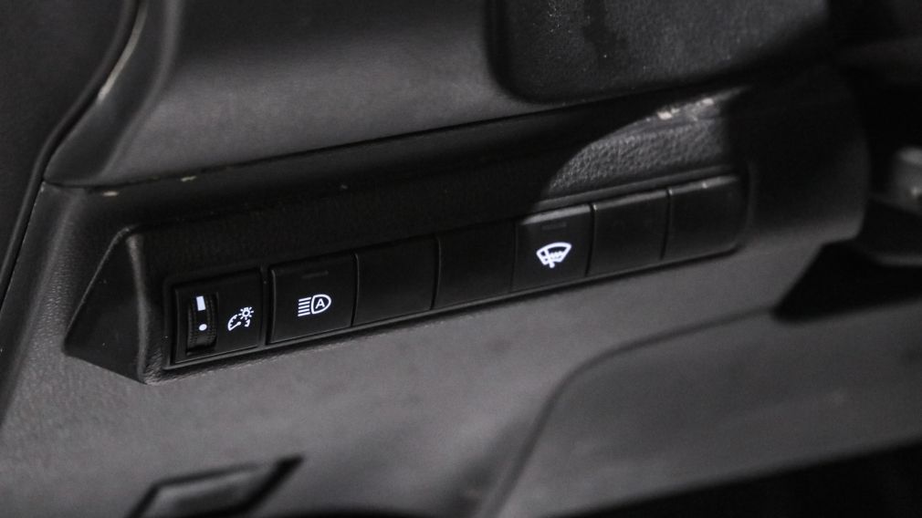 Toyota Corolla LE 2020 d&rsquo;occasion à vendre - 12