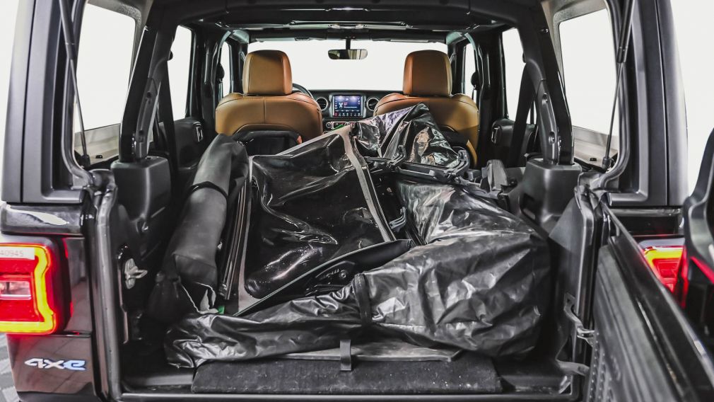 Jeep Wrangler Sahara 2023 d&rsquo;occasion à vendre - 15