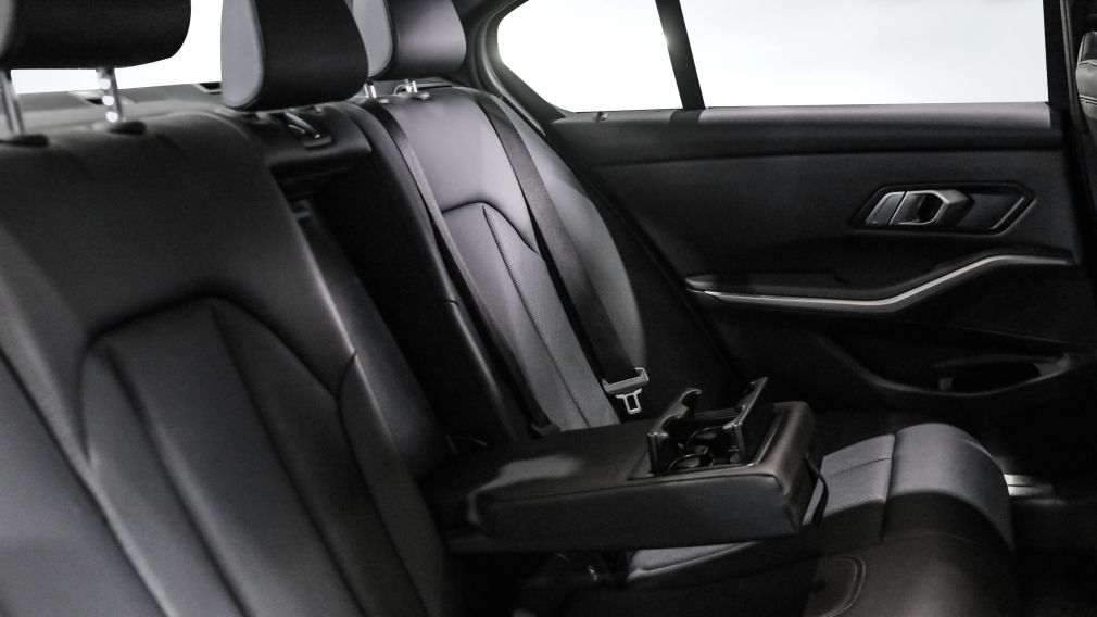 BMW 330I 330i xDrive 2022 d&rsquo;occasion à vendre - 23