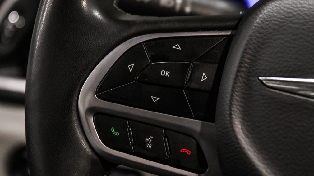 Chrysler Pacifica Touring L 2023 d&rsquo;occasion à vendre - 16