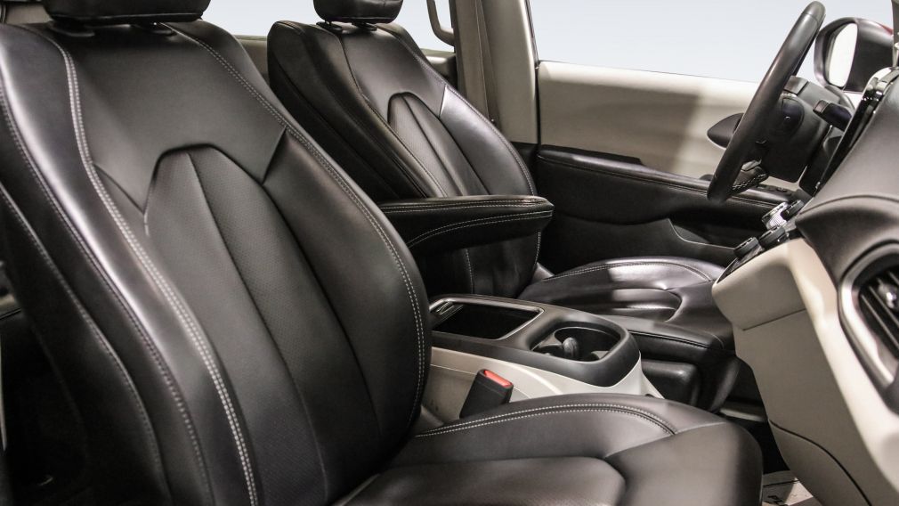 Chrysler Pacifica Touring L 2023 d&rsquo;occasion à vendre - 25