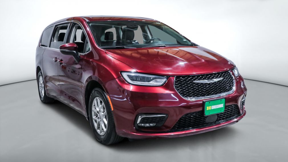 Chrysler Pacifica Touring L 2023 d&rsquo;occasion à vendre - 1