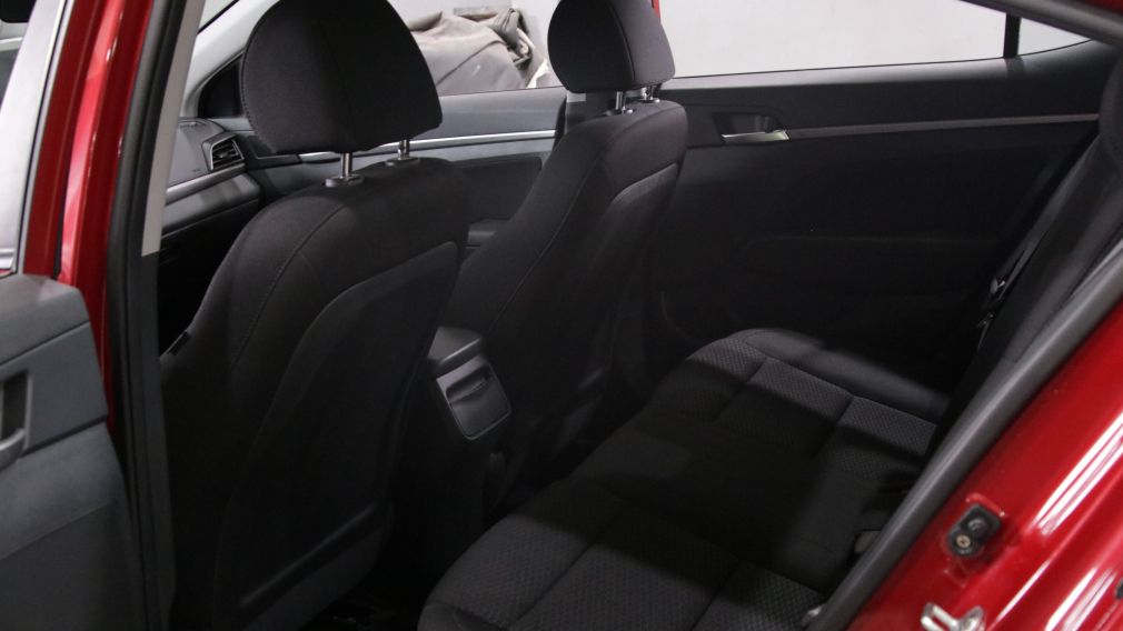 Hyundai Elantra Preferred w/Sun & Safety Package 2020 d&rsquo;occasion à vendre - 18