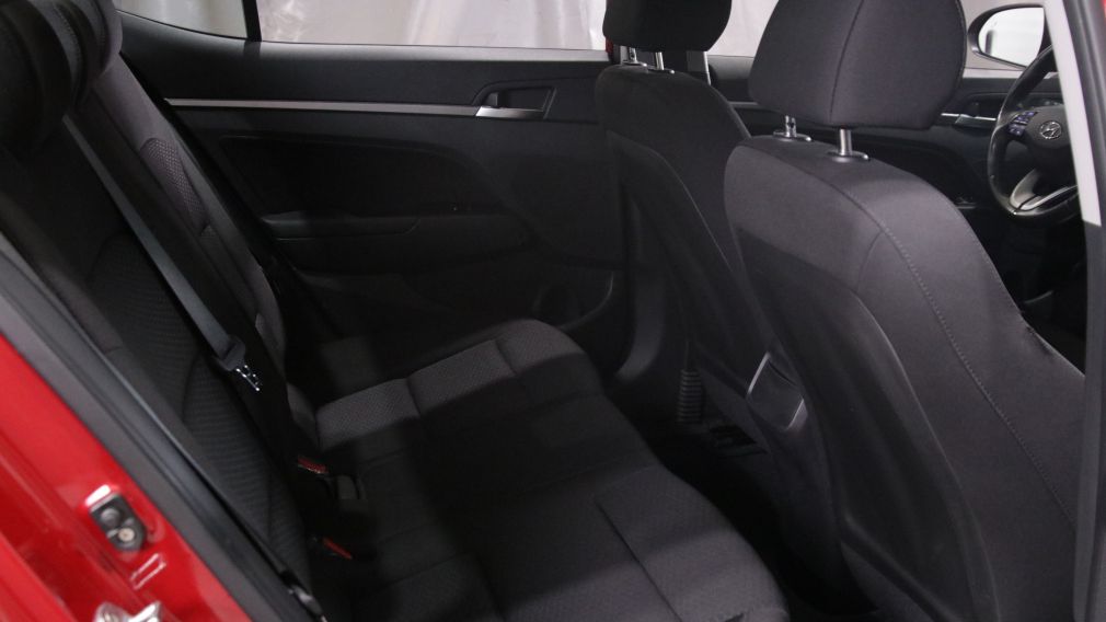 Hyundai Elantra Preferred w/Sun & Safety Package 2020 d&rsquo;occasion à vendre - 22