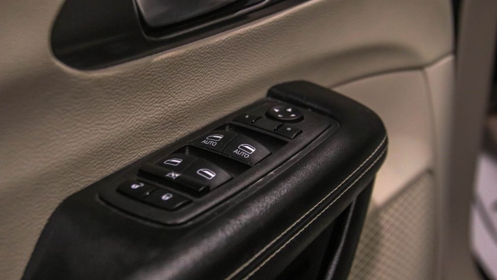 Chrysler Pacifica Touring L 2023 d&rsquo;occasion à vendre - 11