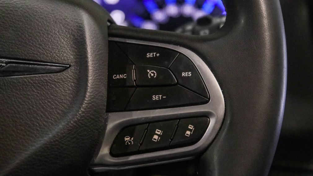 Chrysler Pacifica Touring L 2023 d&rsquo;occasion à vendre - 17