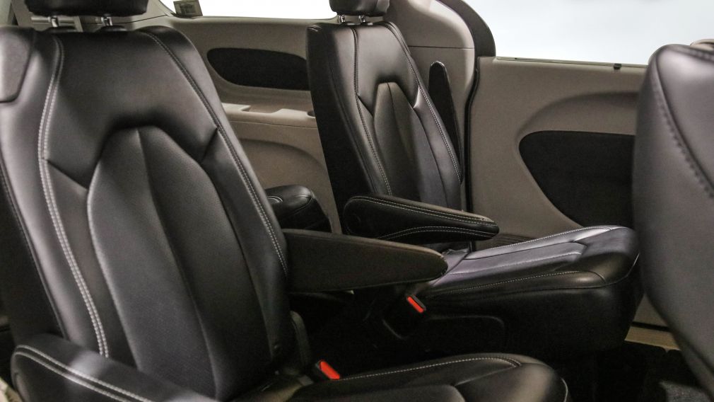 Chrysler Pacifica Touring L 2023 d&rsquo;occasion à vendre - 26