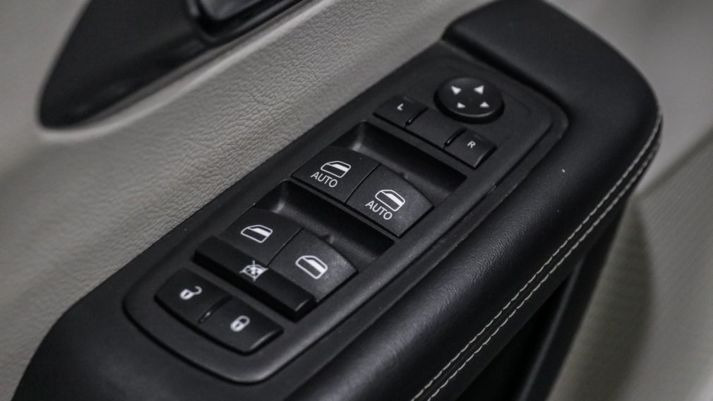 Chrysler Pacifica Touring L 2023 d&rsquo;occasion à vendre - 11