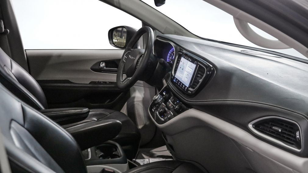 Chrysler Pacifica Touring L 2023 d&rsquo;occasion à vendre - 27