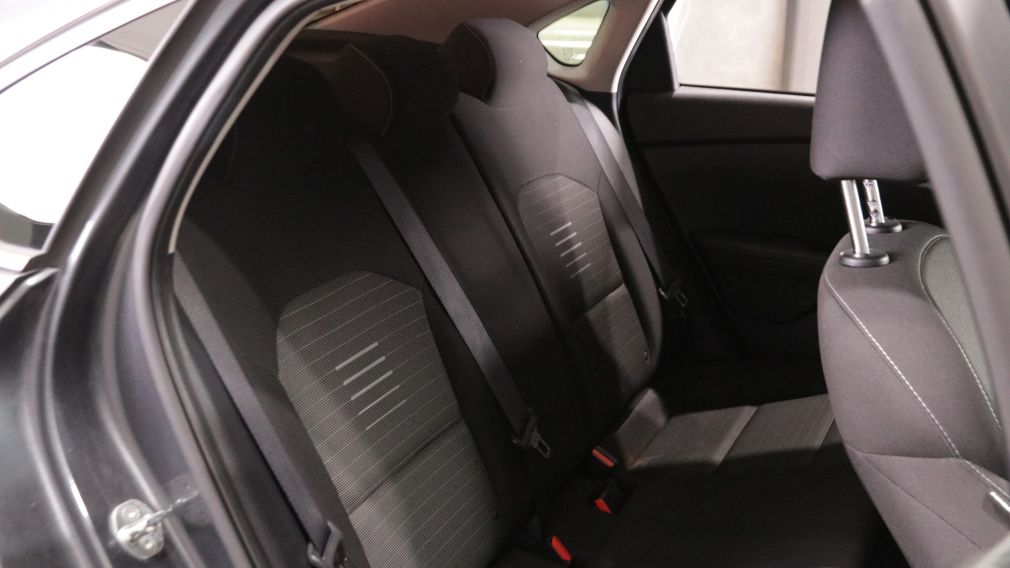 Kia Forte LX 2021 d&rsquo;occasion à vendre - 19