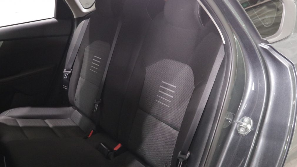 Kia Forte LX 2021 d&rsquo;occasion à vendre - 16