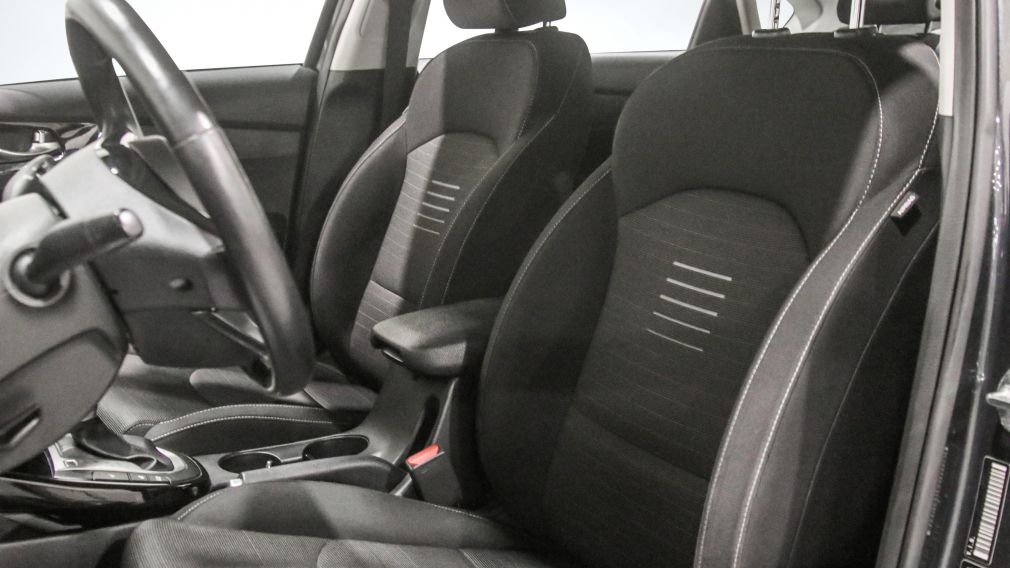 Kia Forte EX 2019 d&rsquo;occasion à vendre - 10