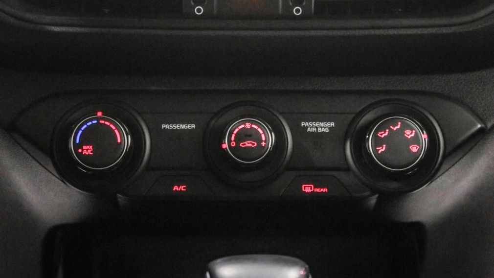 Kia Forte EX 2019 d&rsquo;occasion à vendre - 19