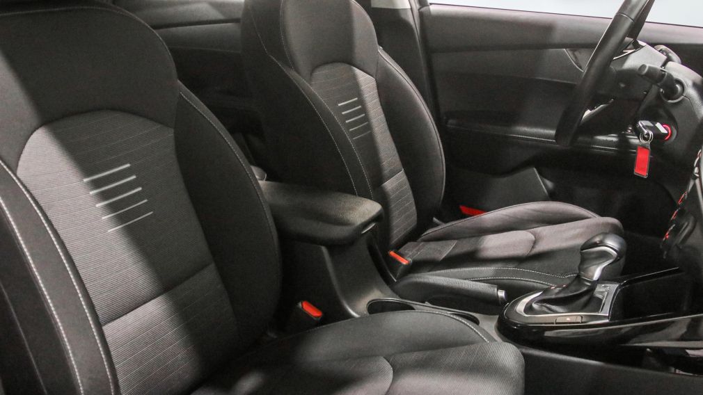 Kia Forte EX 2019 d&rsquo;occasion à vendre - 24