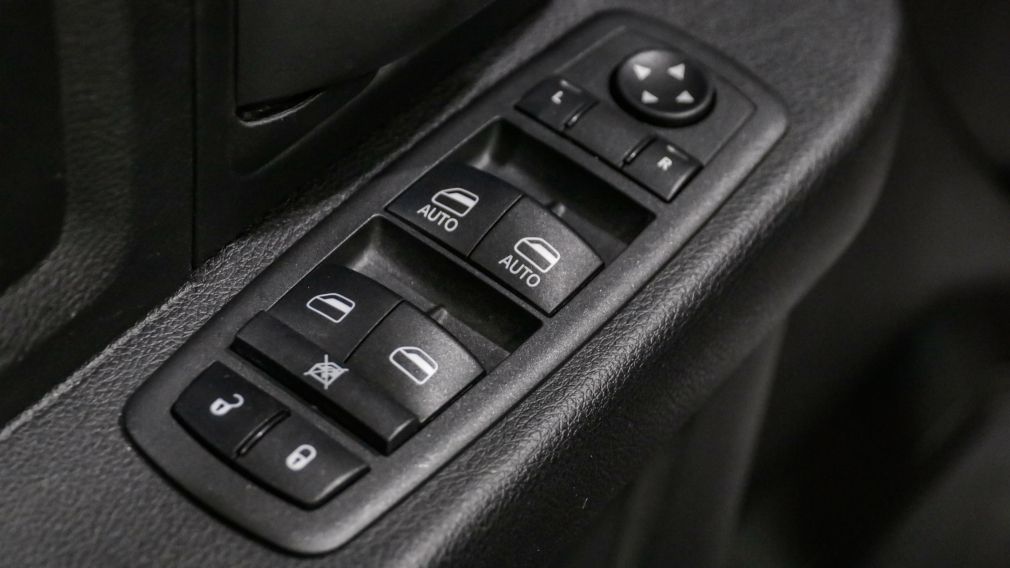 Ram 1500 Express 2022 d&rsquo;occasion à vendre - 9