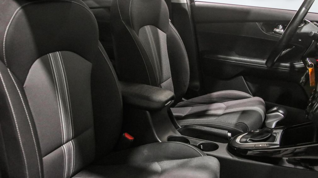 Kia Forte EX+ 2022 d&rsquo;occasion à vendre - 24