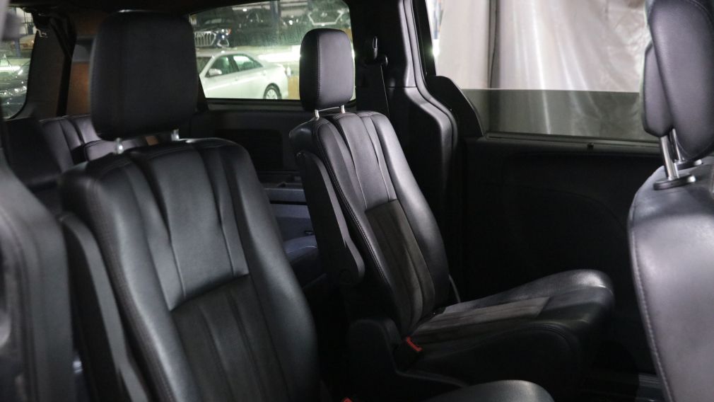 Dodge GR Caravan 35th Anniversary 2019 d&rsquo;occasion à vendre - 48